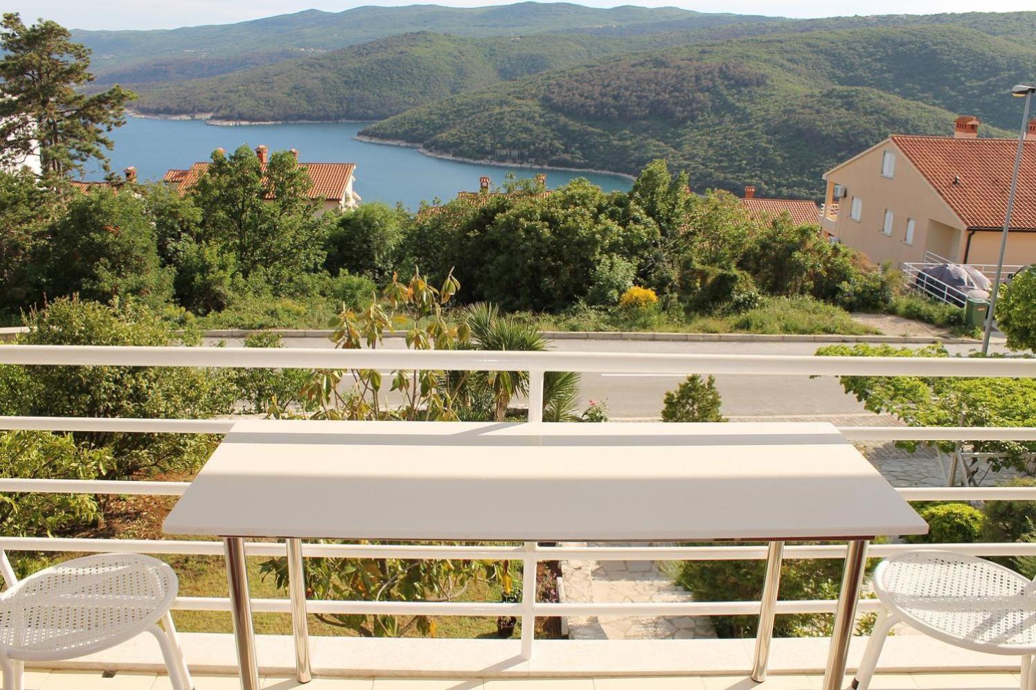 Apartments Vila Marica Rabac Quarto foto